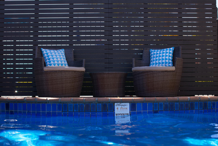 Sport & Beauty 4, Tuncurry Motor Lodge, Great Lakes