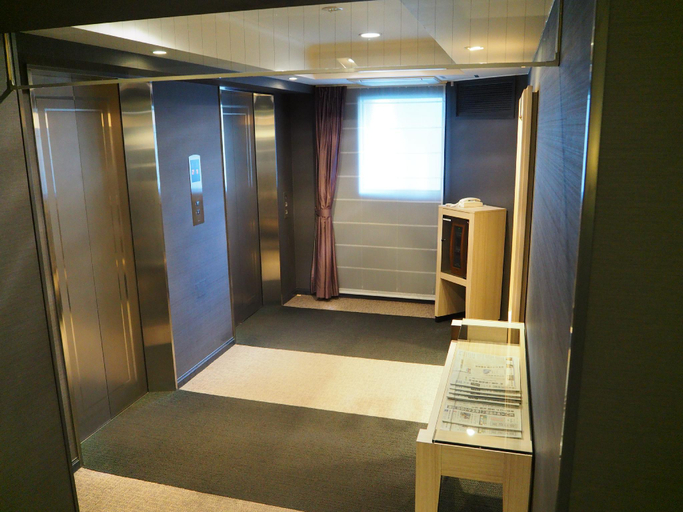 Public Area 4, Sunroute Stellar Ueno, Taitō