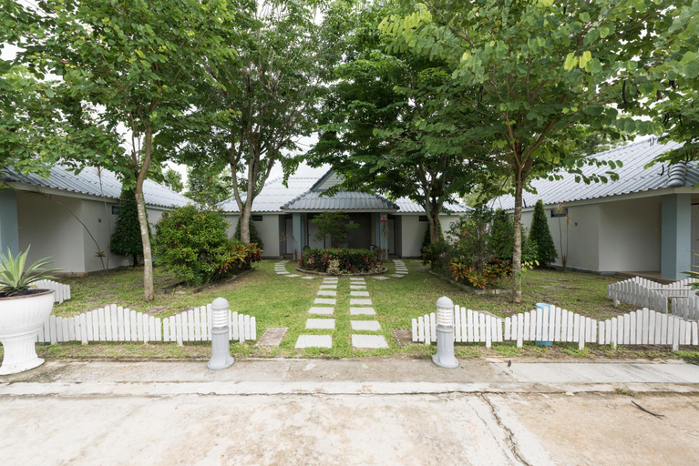 Exterior & Views 2, Reindeer Park Resort, Muang Nakhon Nayok