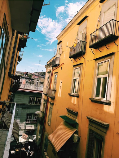 Exterior & Views, Suites Trinita in Toledo street, Napoli