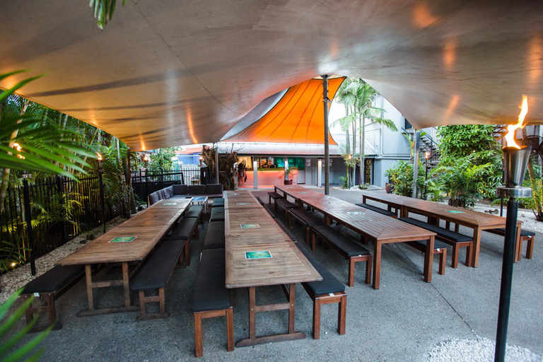 Food & Drinks 3, Mad Monkey Backpackers Central, Cairns