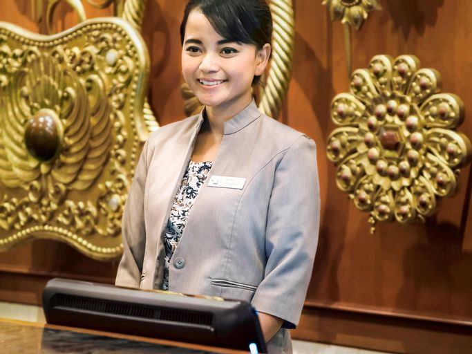 Novotel Solo, Solo