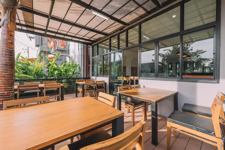 Food & Drinks 5, At One Hotel Chiangrai, Muang Chiang Rai