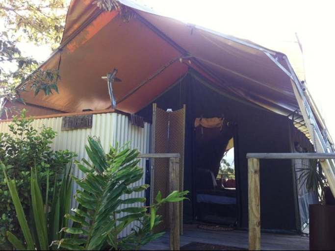 Exterior & Views 4, Silk Pavilions, Tweed - Pt B