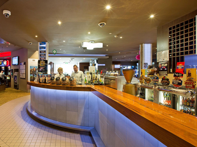 Food & Drinks 4, Hinterland Hotel Nerang, Gold Coast