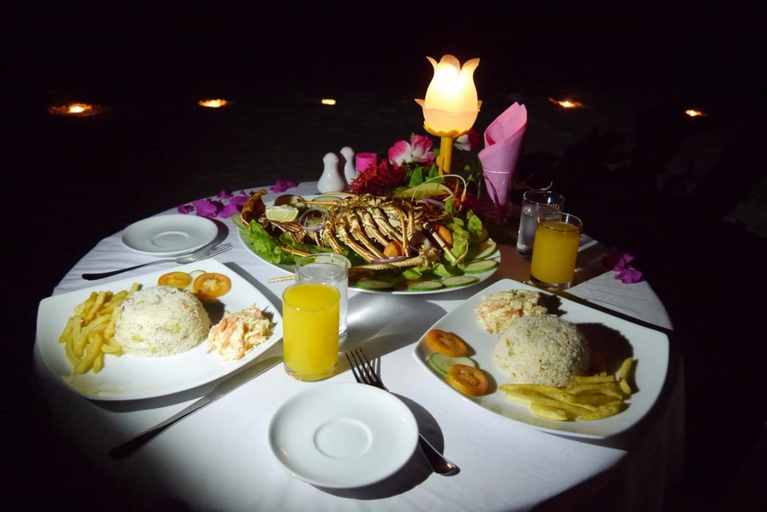 Food & Drinks, Summer inn Thoddoo