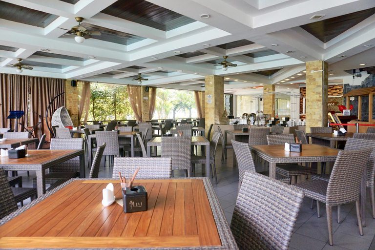 Food & Drinks 4, Bintan Beach Resort, Tanjung Pinang