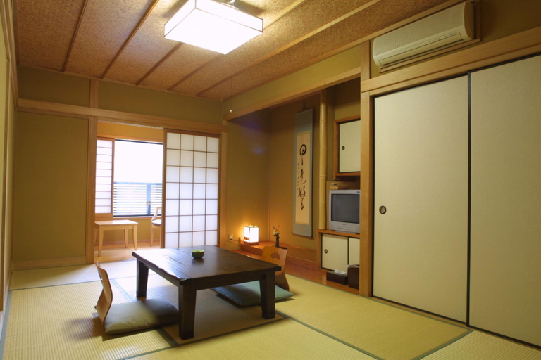 Bedroom 2, Ryokan Nakaya, Yufu