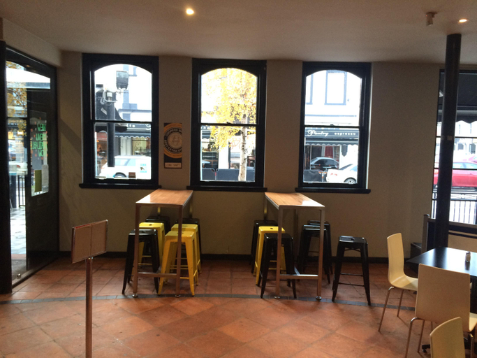 Public Area 2, Star Bar Cafe And Hotel, Launceston - Pt B