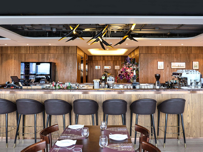 Food & Drinks 5, Oasis Aurum 181 Hotel, Hong Kong Island
