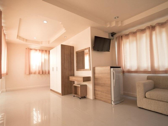 Others 5, Yurakiri Resort, Pak Chong