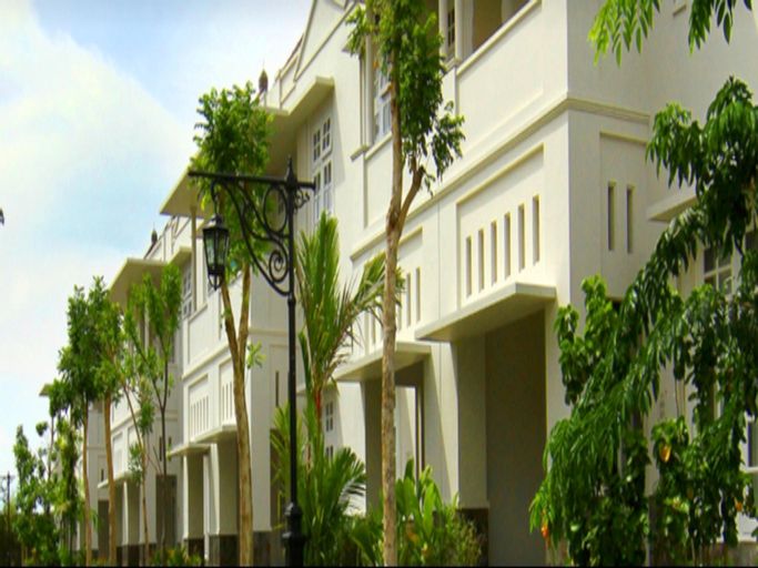 AL AZHAR AZHIMA Hotel Resort and Convention, Solo