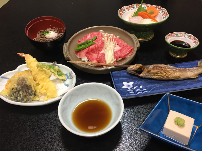 Food & Drinks 5, Hida Gasshoen, Takayama