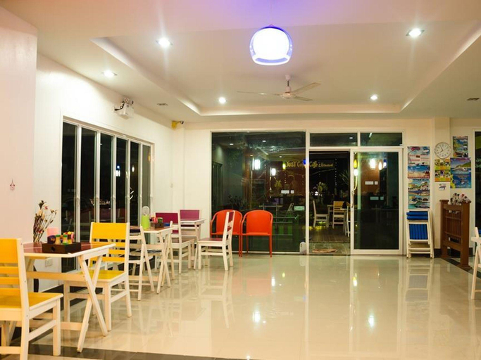 Public Area 5, Lanta Just Come Hotel, Ko Lanta