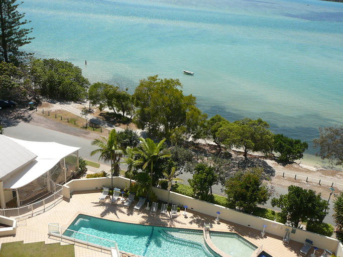 Sport & Beauty, Moorings Beach Resort, Caloundra - Caloundra S.