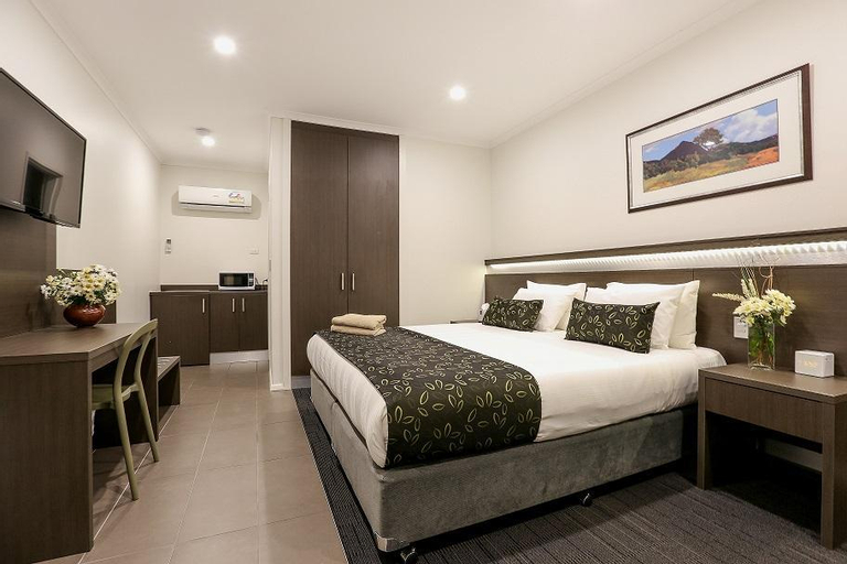 Bedroom 3, Morphettville Motor Inn, Adelaide
