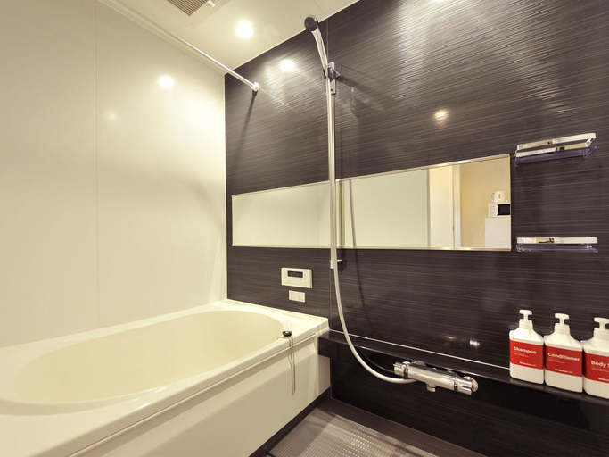 Bathroom 5, RakutenSTAY x Shamaison Osaka Dekijima Station, Osaka