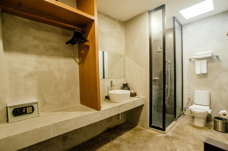 Bathroom 4, Lilu Hotel Pai, Pai