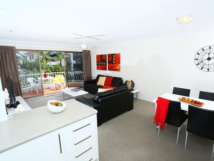 Exterior & Views, St Tropez Apartments, Gold Coast