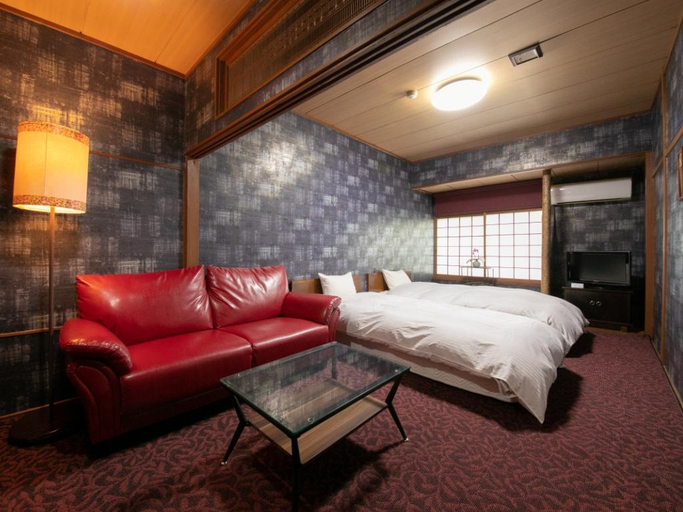 Bedroom 3, Yufuin Hoteiya, Yufu