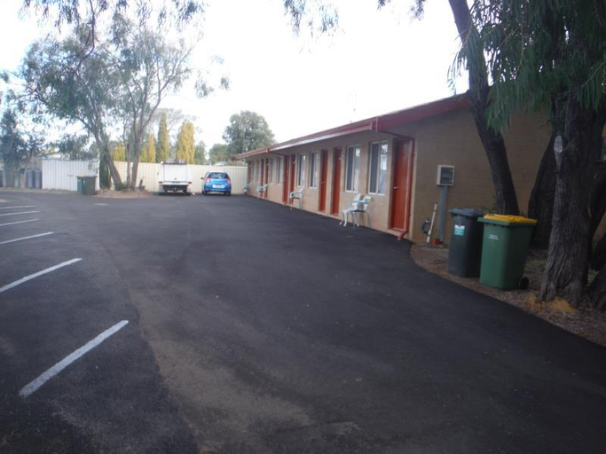Public Area, Restawile Motel, Busselton