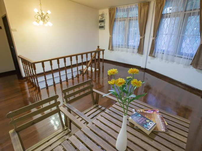 Exterior & Views 2, The Bangkokians City Garden Home, Ratchathewi