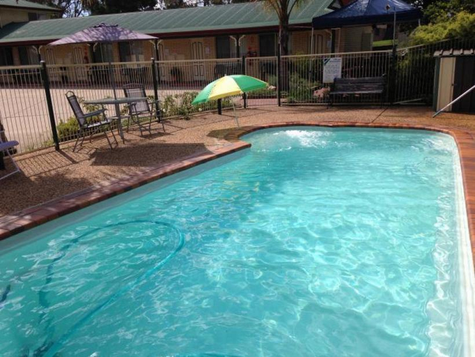 Sport & Beauty, Country Rose Motel Warwick, Warwick - Central