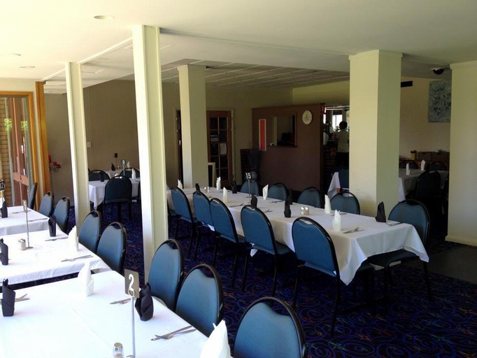 Food & Drinks, Town And Country Motor Inn Forbes, Forbes
