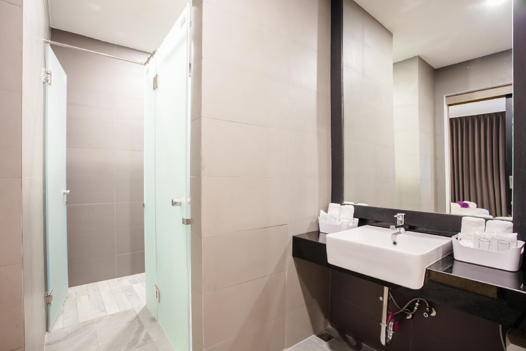 Bathroom 5, Chaweng Villawee Hotel, Ko Samui