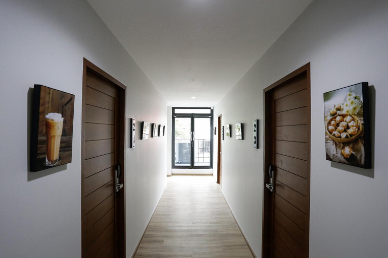 Public Area 2, 19A Bangkok, Phaya Thai