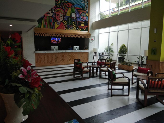 Public Area 2, MaxOneHotels.com @ Kramat, Central Jakarta