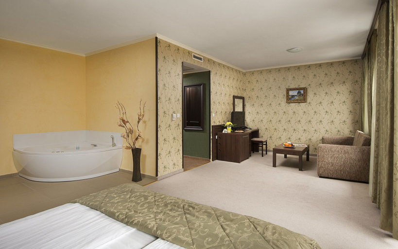 Bathroom 5, St. Spas Hotel & Balneo Complex, Velingrad