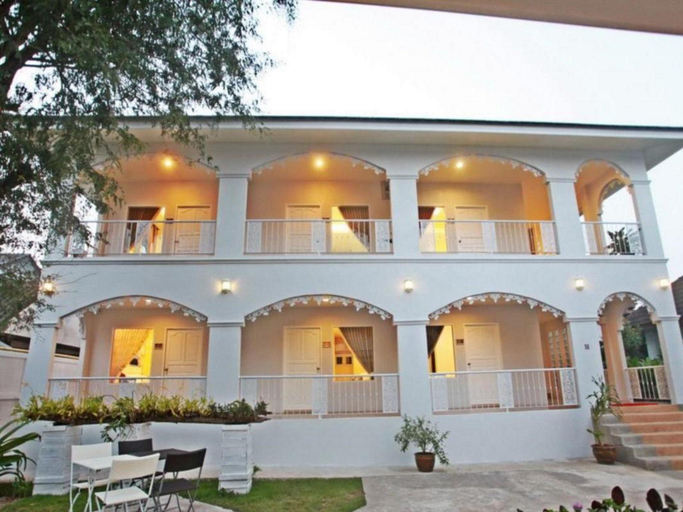 Exterior & Views 2, Banlomnow Hotel, Muang Chiang Rai