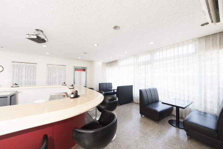 Others 2, Business Hotel Star, Beppu