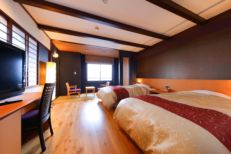 Bedroom 5, Seaside Hotel Mimatu Oetei, Beppu