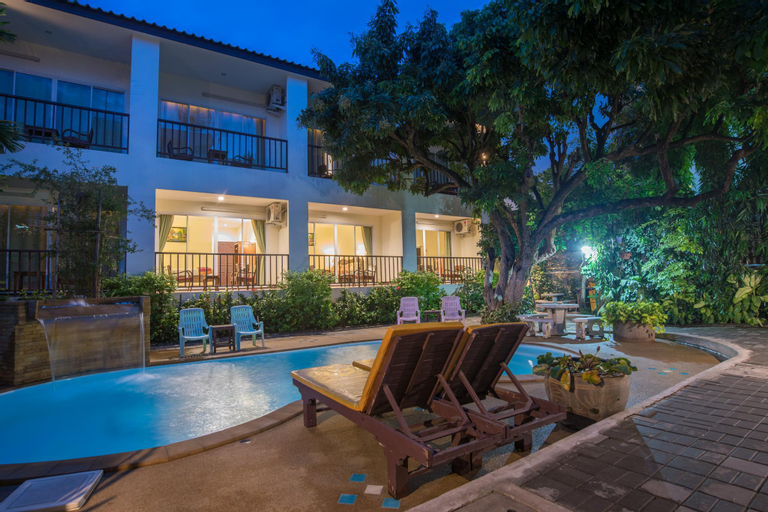 Sport & Beauty 4, Riverside House Hotel, Muang Chiang Mai