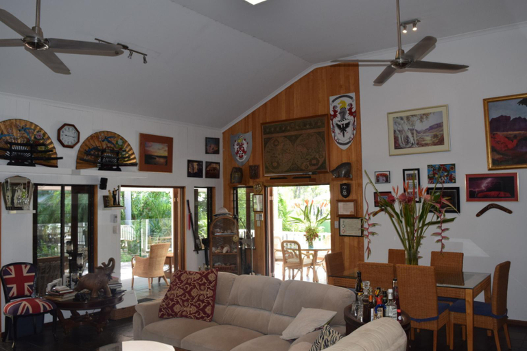 Public Area 3, South Pacific Bed & Breakfast, Cairns