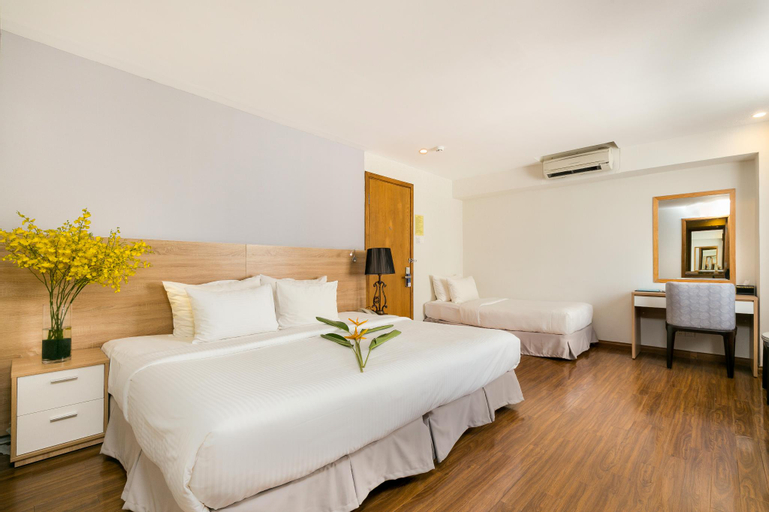 Joviale Hotel, Quận 1