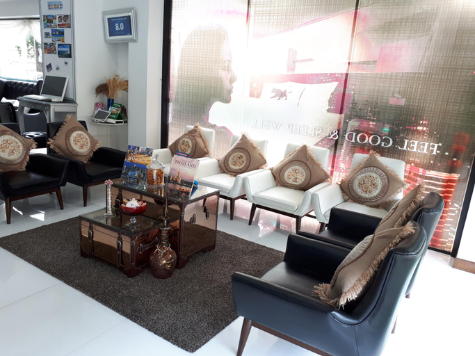 Public Area 2, Bed by City Surawong-Patpong, Bang Rak