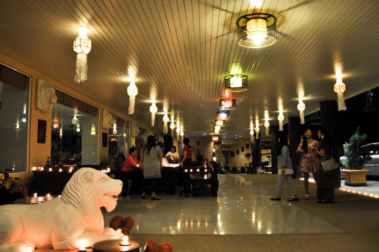 The Win Place, Muang Chiang Mai