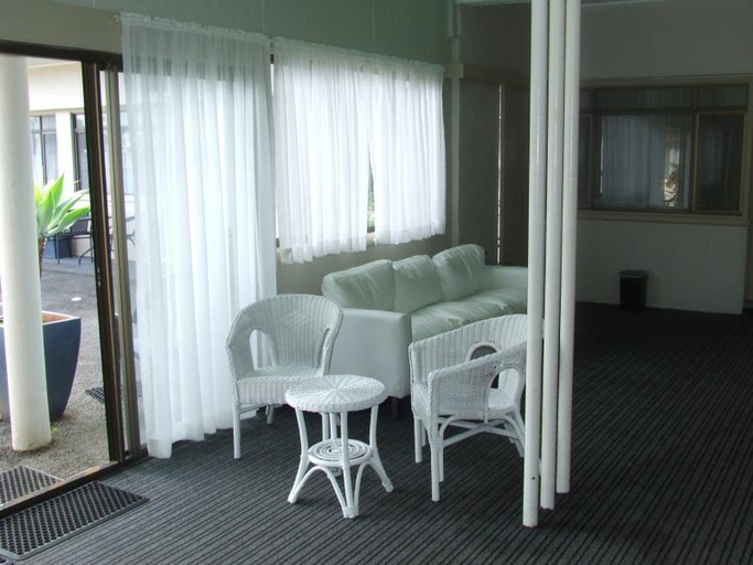 Exterior & Views 4, Aquarius Motel, Lake Macquarie - East