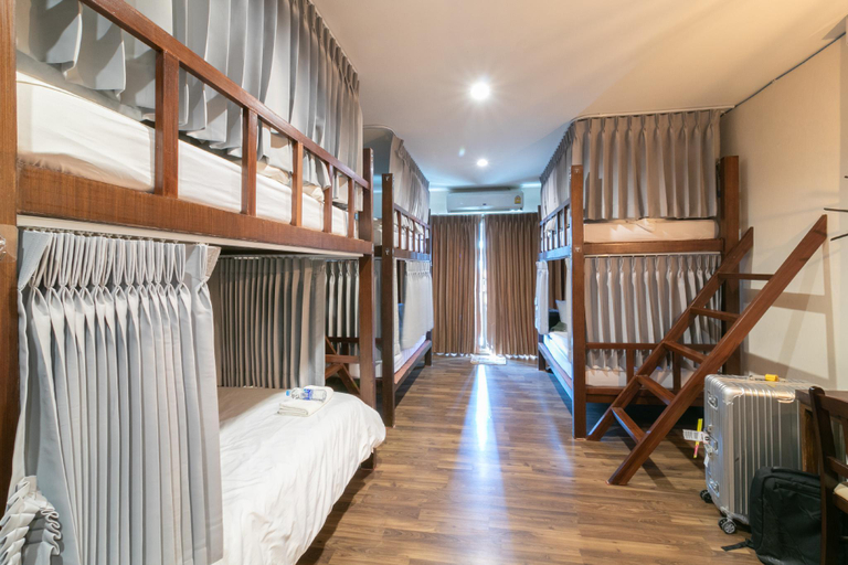 Bedroom 3, Phob Phan Hostel, Huai Kwang