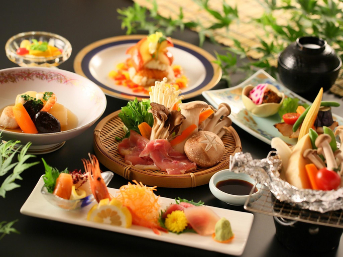 Food & Drinks 5, Hotel Housei, Yamanouchi