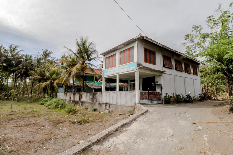 Exterior & Views 2, Losmen Parikesit, Bantul