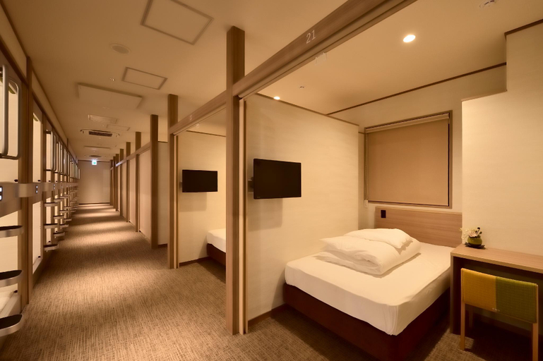 Bedroom 5, Cabin Capsule Hotel J Ship Osaka Namba, Osaka