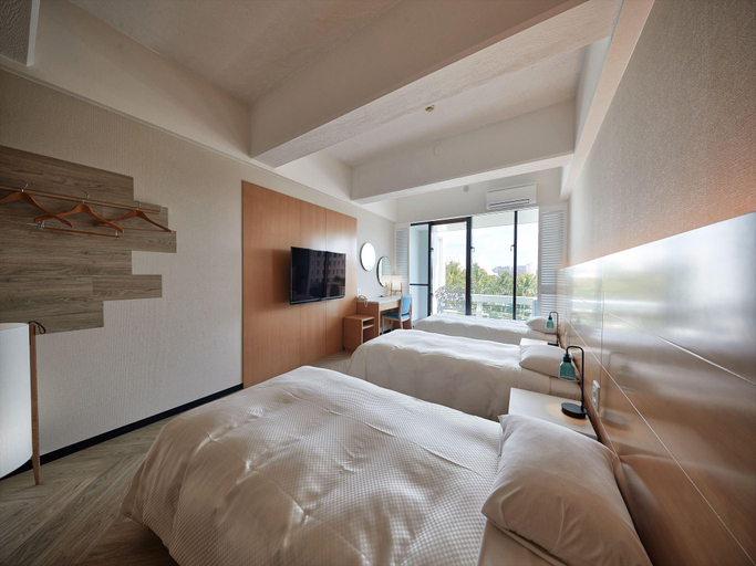 Bedroom 3, Moon Beach Palace Hotel, Onna