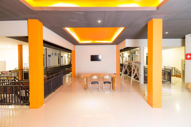Public Area, L'Cost Homestay, Bogor
