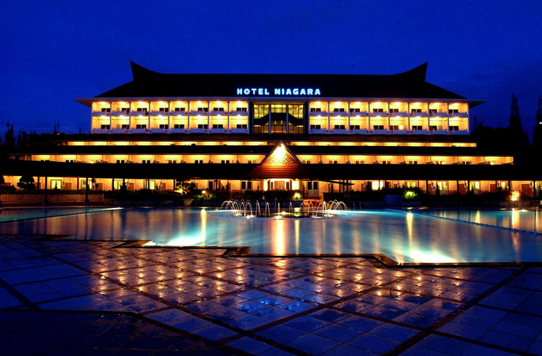 Exterior & Views, Hotel Niagara Parapat, Simalungun