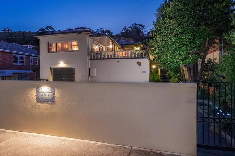 Jones On Wilson Boutique Bed and Breakfast, Burnie  - Pt A