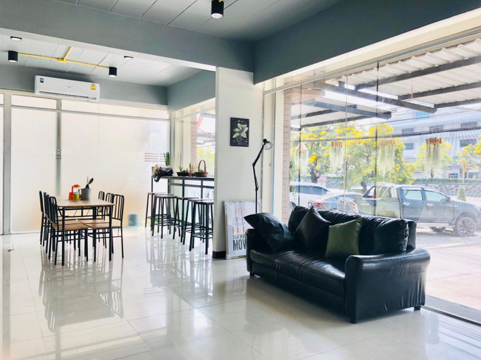 Public Area 2, Best Bed Suvarnabhumi - Hostel, Bang Phli